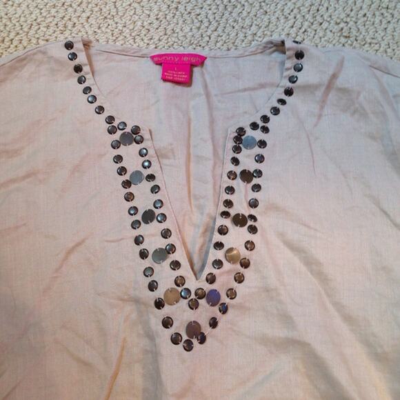 Khaki Linen Peplum Top - Picture 2 of 2